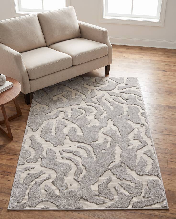 Detail image of 4' x 6' Easy-Clean Sabrina Soto Indoor / Outdoor Rug