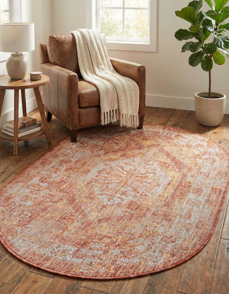 Detail image of 3' x 5' 3  Washable Traditional Indoor / Outdoor Oval Rug