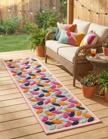 Pink Easy-Clean Aruba Indoor / Outdoor Runner Rug