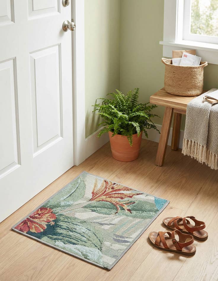 Detail image of  1' 4 x 1' 4  Washable Botanical Indoor / Outdoor Sample Rug