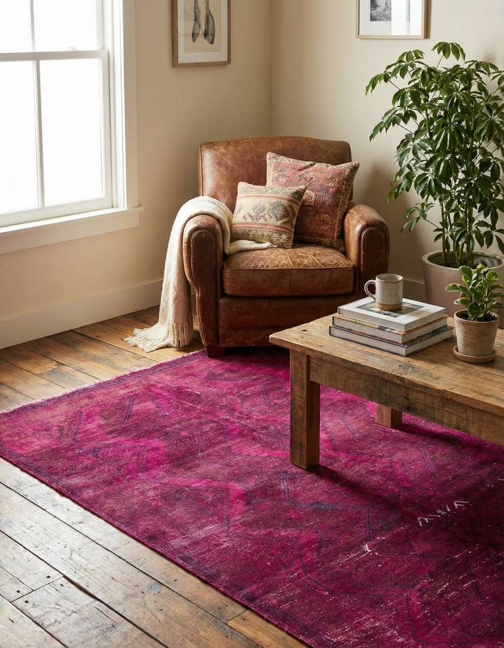 Detail image of 4' x 6' 10  Hand Knotted Ultra Vintage Persian Wool Rug