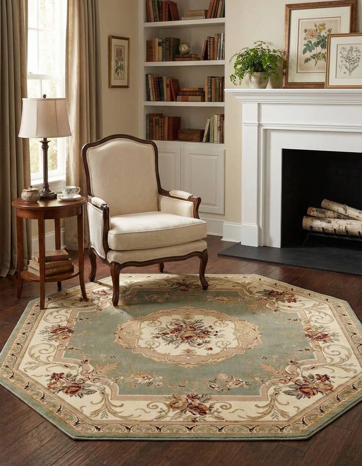 Detail image of 7' 10 x 7' 10 Classic Aubusson Octagon Rug
