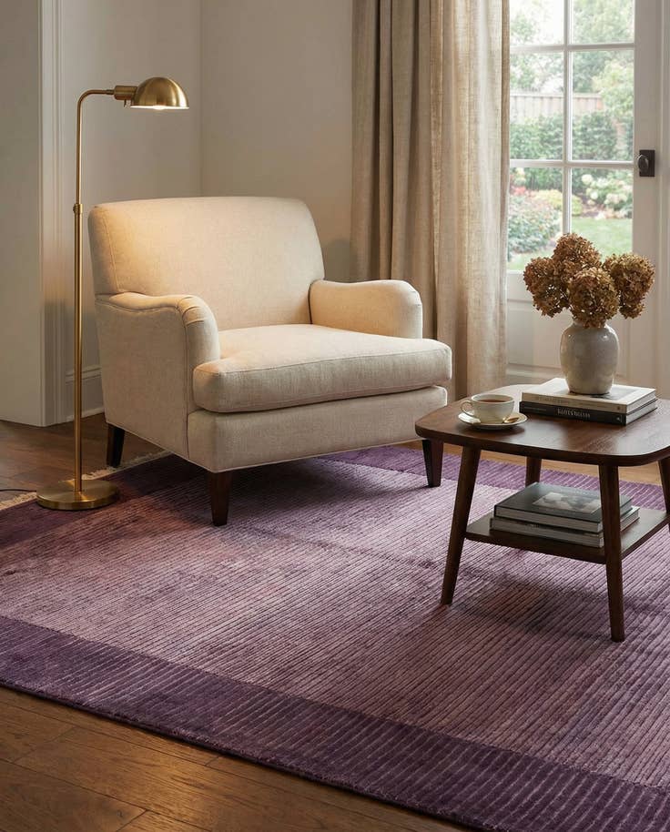 Detail image of 4' 11 x 6' 8 Hand Knotted Darya Wool Rug