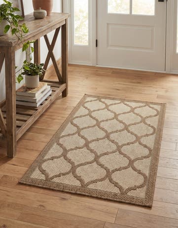 Beige and Brown Easy-Clean Trellis Indoor / Outdoor Rug