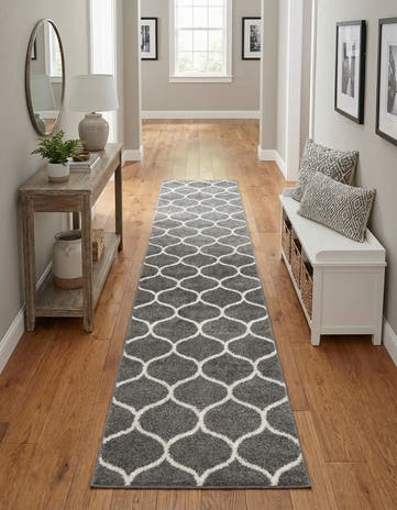 2' x 10' Lattice Frieze Runner Rug