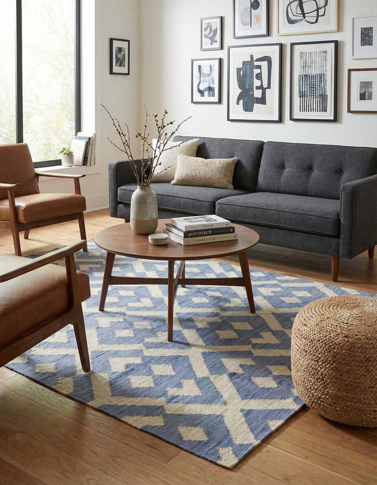 Detail image of 4' 1 x 5' 8  Hand Woven Kilim Modern Wool Rug