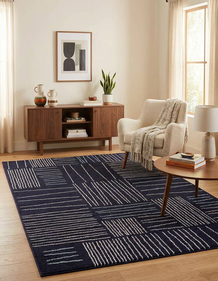 Detail image of  5' 3 x 8' Hanahan Rug