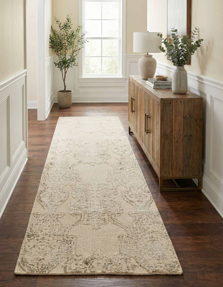 Detail image of 2' 10 x 8' 9  Hand Knotted Darya Runner Rug