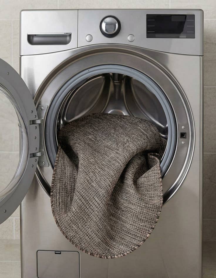 Detail image of 3' 1 x 5' 3  Washable Solid Indoor / Outdoor Oval Rug