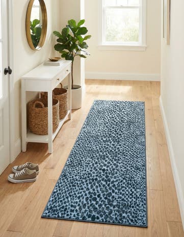 2' x 6' Kamala Washable Runner Rug