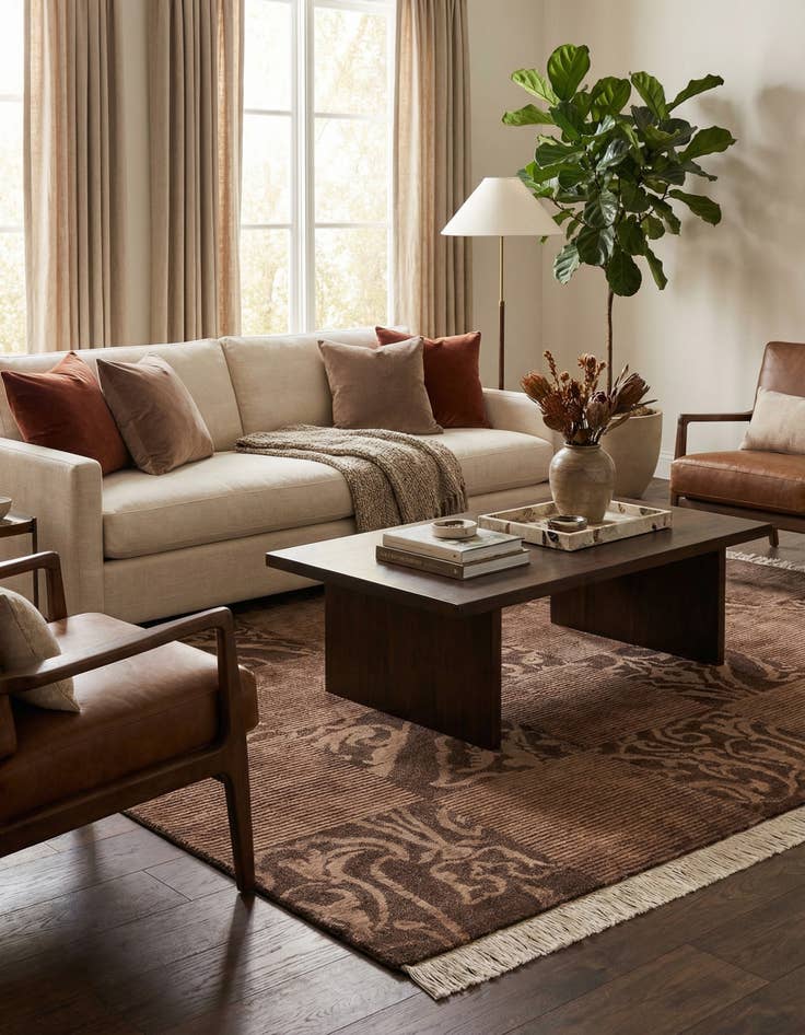 Detail image of 4' 11 x 6' 7  Hand Knotted Darya Wool Rug