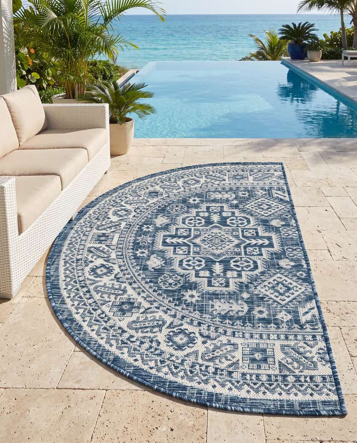 3' x 6' Easy-Clean Aztec Indoor / Outdoor Hearth Rug
