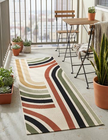 2' x 5' Easy-Clean Modern Indoor / Outdoor Runner Rug