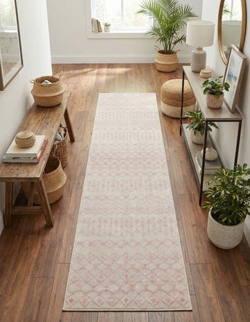 2' 7 x 12' Moroccan Trellis Runner Rug