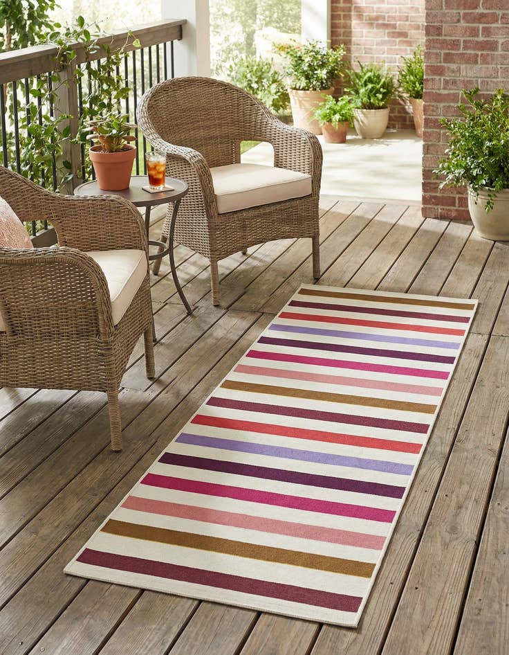 Detail image of 2' x 6' Easy-Clean Striped Indoor / Outdoor Runner Rug