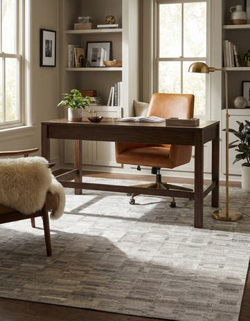 5' x 7' 7 Cowhide Rug