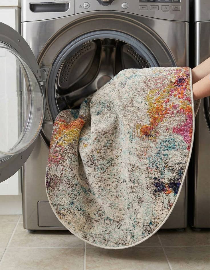 Detail image of 4' x 4'  Washable Spectrum Round Rug