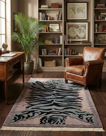 4' x 5' 10 Hand Knotted Nepal Wool Rug