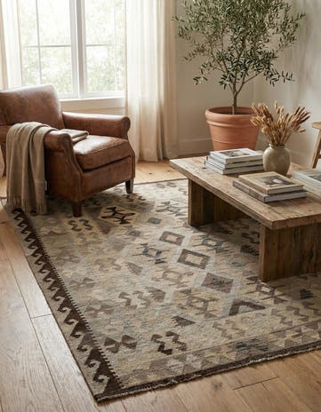 5' x 6' 6 Hand Woven Kilim Maymana Wool Rug