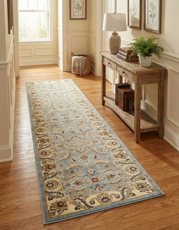 Detail image of 2' 7 x 10' Classic Agra Runner Rug