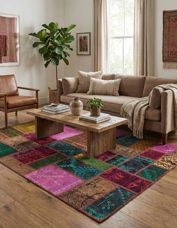 5' 9 x 7' 6 Hand Knotted Ultra Vintage Persian Wool Rug