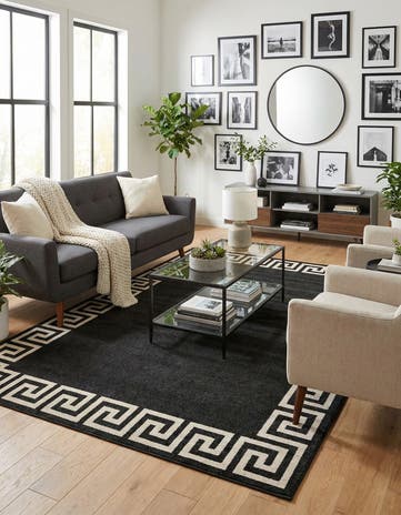 7' x 10' Hera Rug