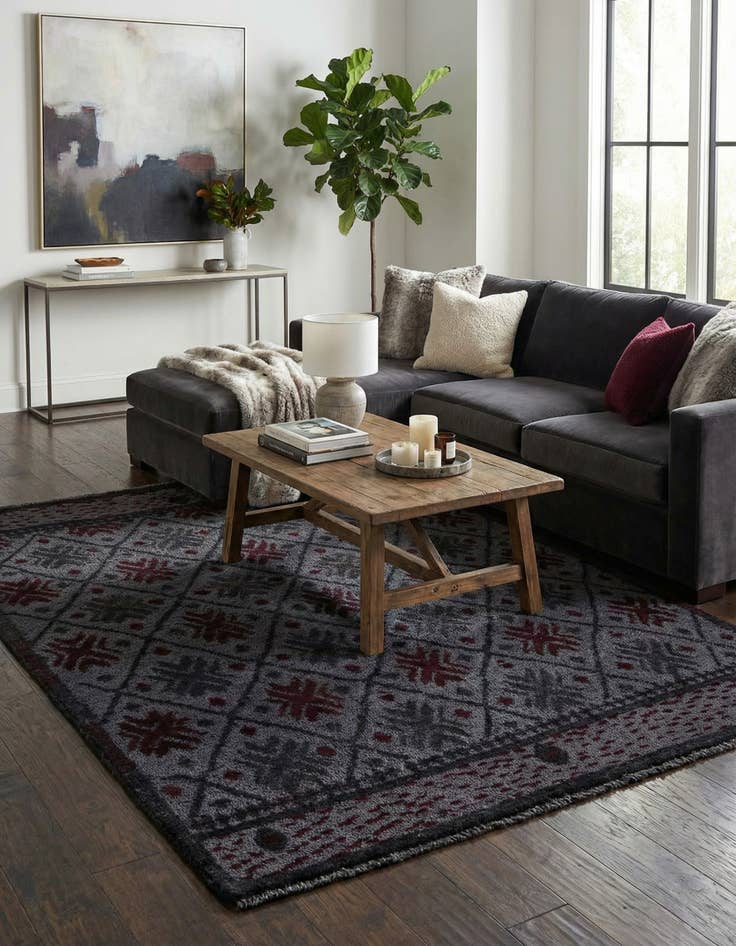 Detail image of 5' 10 x 8'  Hand Knotted Darya Wool Rug