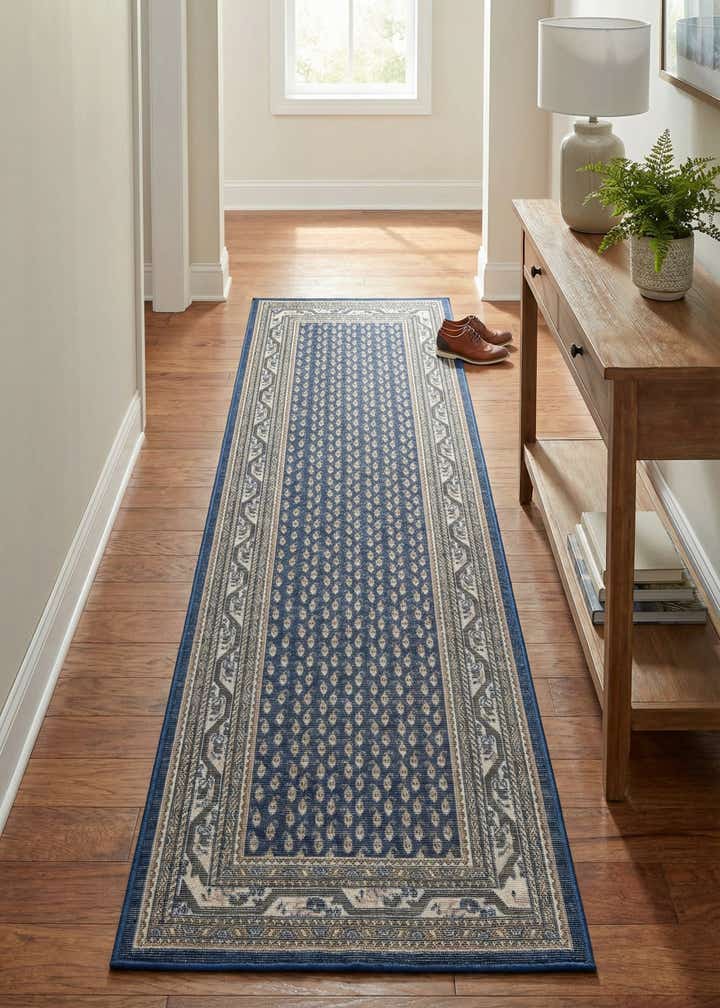2' 9 x 9' 10 SoHo Runner Rug