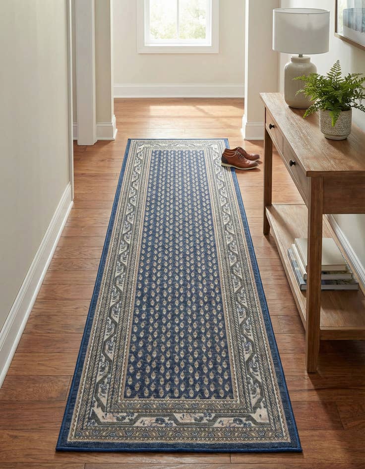 Detail image of 2' 9 x 9' 10 SoHo Runner Rug