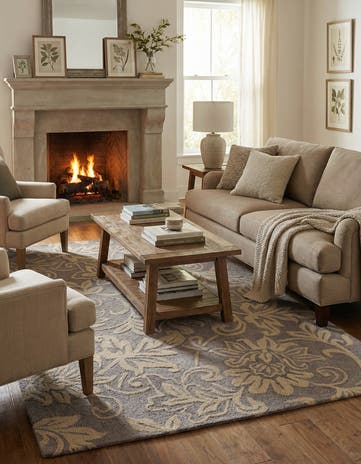 5' x 8' Agra Wool Rug