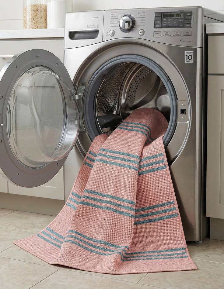 Detail image of 2' x 8'  Washable Jill Zarin Anguilla Indoor / Outdoor Runner Rug