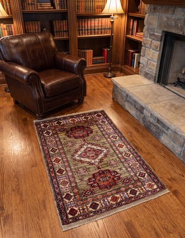 2' 7 x 3' 10 Hand Knotted Kazak Rug