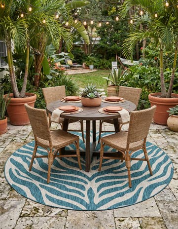 10' x 10' Easy-Clean Safari Indoor / Outdoor Round Rug