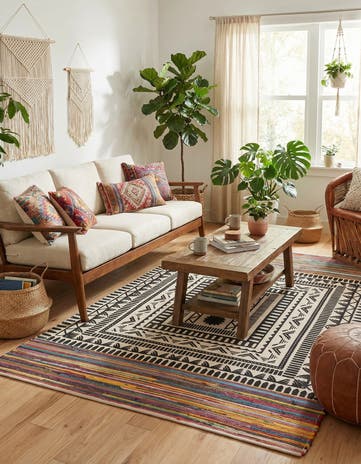 6' 1 x 9' Hand Braided Chindi Cotton Rug