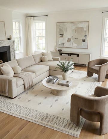 5' 7 x 8' Hand Knotted Darya Wool Rug