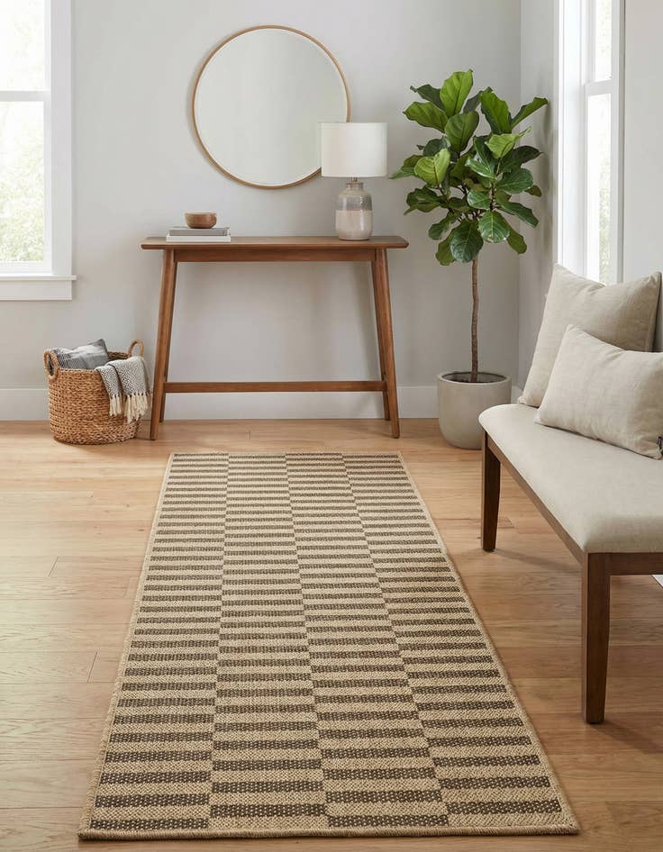 Detail image of 2' 9 x 6' Dunes Runner Rug