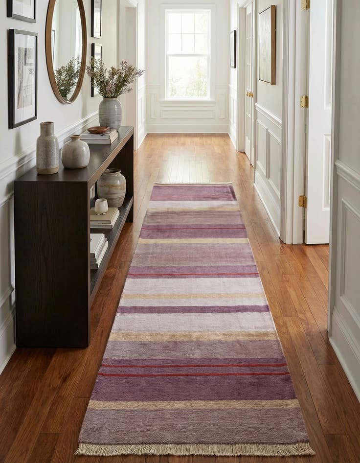 Detail image of 2' 7 x 9' 8 Darya Runner Rug