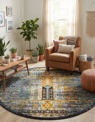 7' 10 x 7' 10 Madeline Round Rug
