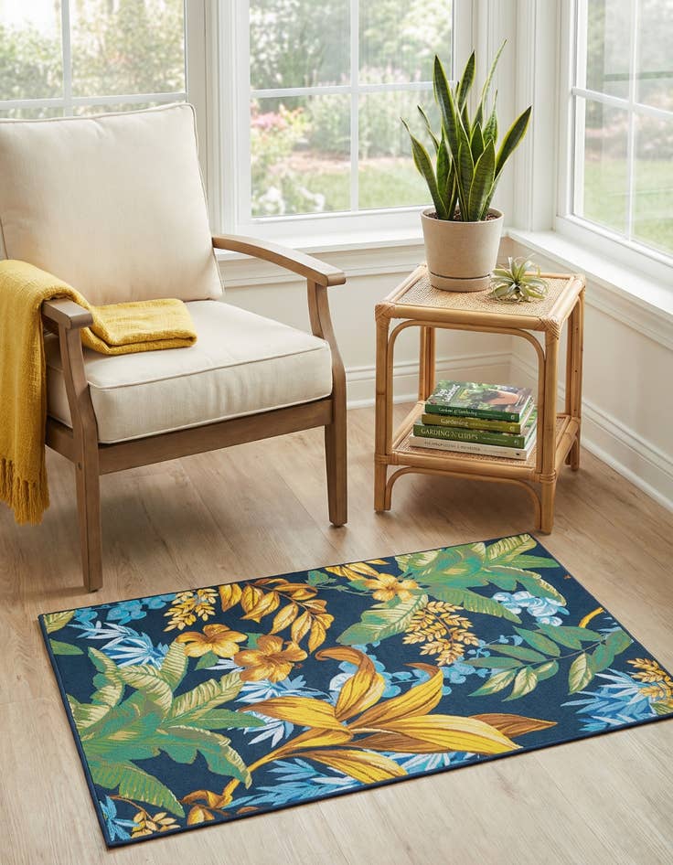 Detail image of  1' 4 x 1' 4  Washable Botanical Indoor / Outdoor Sample Rug