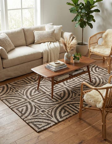 4' 1 x 6' 1 Hand Woven Chenille Jute Rug