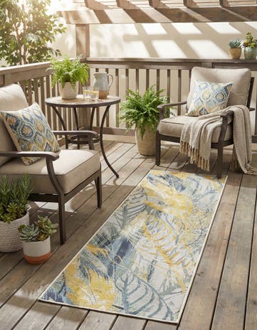 2' x 6' Easy-Clean Botanical Indoor / Outdoor Runner Rug