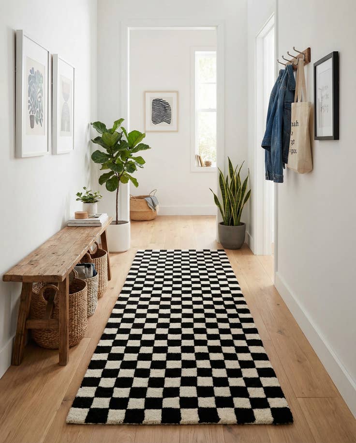 Detail image of 2' x 6' 1 Hand Tufted Wool Runner Rug