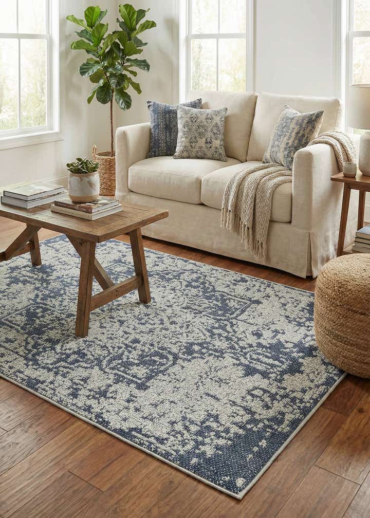4' 1 x 6' 1 Easy-Clean Traditional Indoor / Outdoor Rug