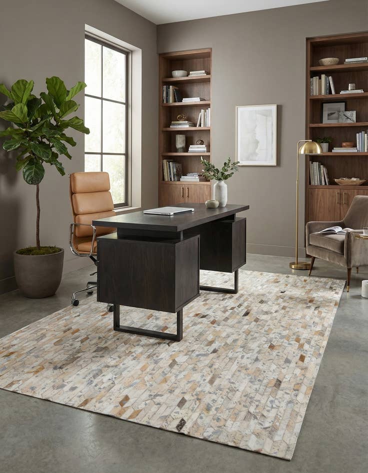 Detail image of 4' 11 x 8' Cowhide Stocks Rug