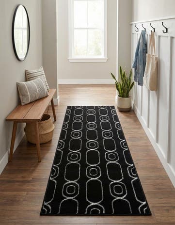 Black and Silver Vogue Geo Runner Rug
