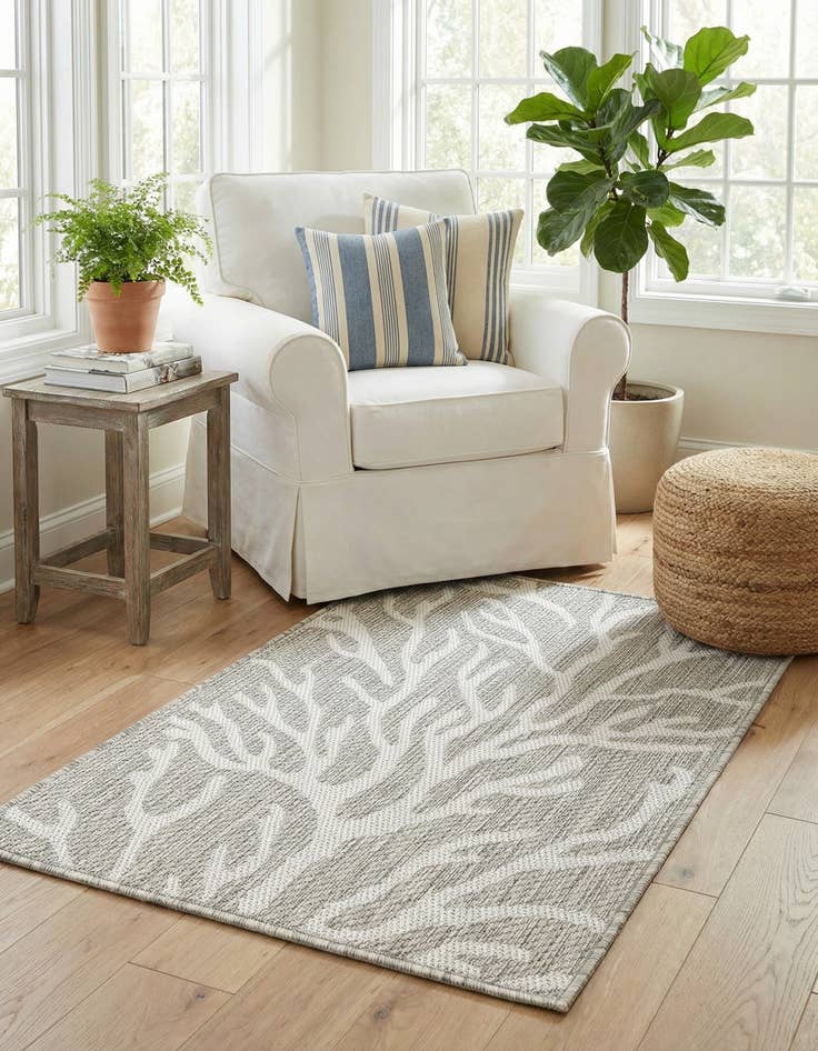 Detail image of 2' x 3'  Washable Coastal Indoor / Outdoor Rug