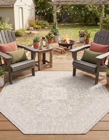 Light Gray Easy-Clean Aztec Indoor / Outdoor Octagon Rug