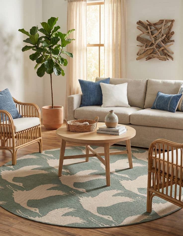 Detail image of  5' x 5'  Washable Coastal Indoor / Outdoor Round Rug