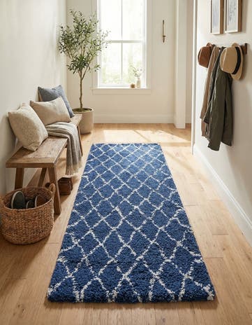 2' 7 x 10' Moroccan Shag Runner Rug