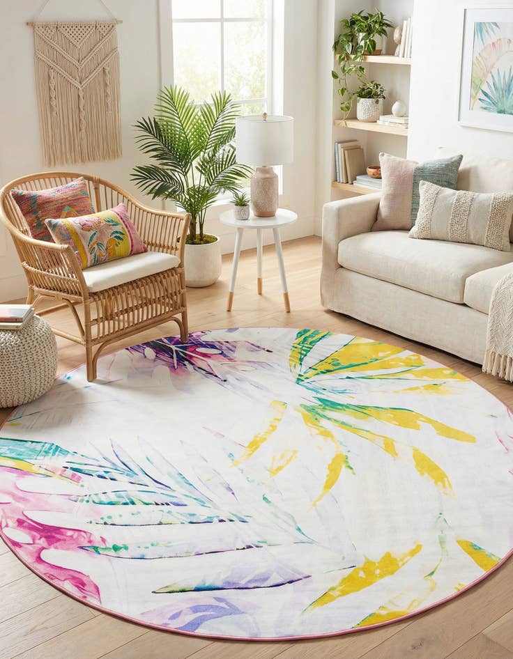 Detail image of 7' 10 x 7' 10 Easy-Clean Jill Zarin Caribbean Indoor / Outdoor Round Rug